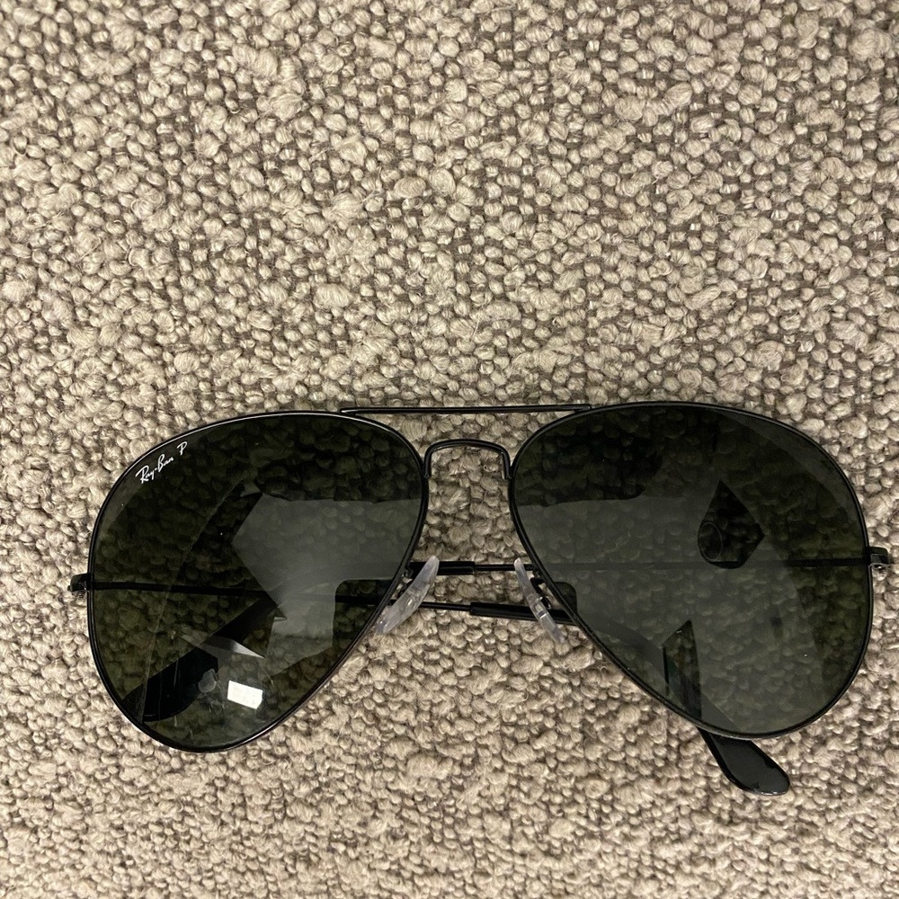 Ray-Ban Black Aviator Sunglasses with Dark Lenses